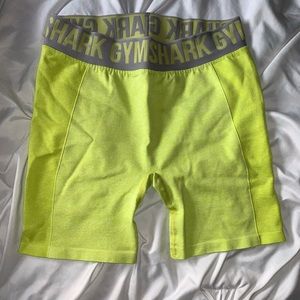 NWOT Yellow Gymshark Flex Shorts